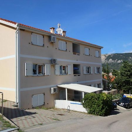 Apartments With A Parking Space Baska, Krk - 18794 Esterno foto