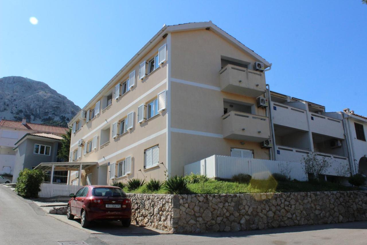 Apartments With A Parking Space Baska, Krk - 18794 Esterno foto
